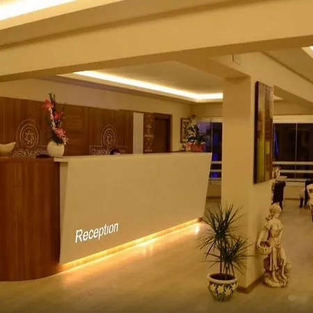 فندق Club Scala Nuova 3*
