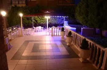 Club Scala Nuova فندق كوشاداسيه