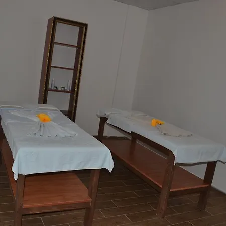 Club Scala Nuova 3* كوشاداسيه