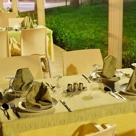 فندق Club Scala Nuova 3*