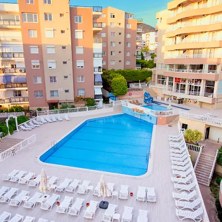 Hotel Club Scala Nuova 3*